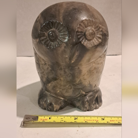 VIntage Owl Figurine Soapstone Thorn Arts Nanalmo BC Canada Arctic Art. Signed. - Picture 2 of 10